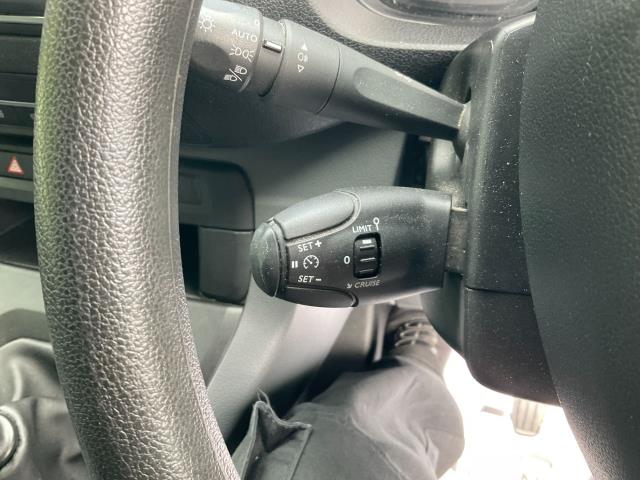 2020 Peugeot Expert 1400 2.0 Bluehdi 120 Professional Van (NV20FKB) Image 30