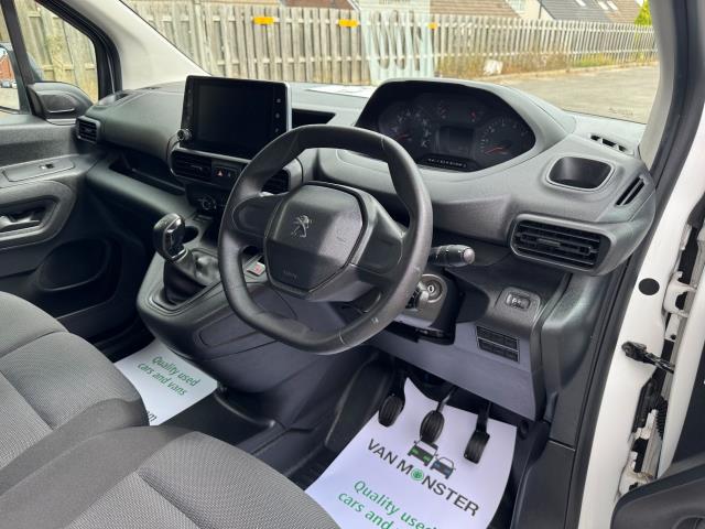 2020 Peugeot Partner 1000 1.5 Bluehdi 100 Professional Van Euro 6 SPEED RESTRICTED 70 MPH  (NV20GVW) Image 14