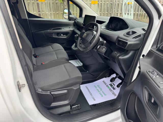 2020 Peugeot Partner 1000 1.5 Bluehdi 100 Professional Van Euro 6 SPEED RESTRICTED 70 MPH  (NV20GVW) Image 13