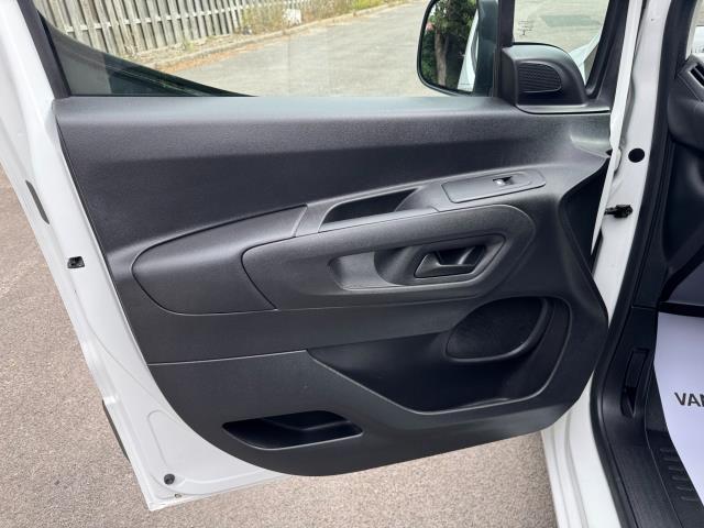 2020 Peugeot Partner 1000 1.5 Bluehdi 100 Professional Van Euro 6 SPEED RESTRICTED 70 MPH  (NV20GVW) Image 33