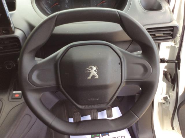 2020 Peugeot Partner 850 1.5 Bluehdi 100 Professional Crew Van (NV20GYB) Image 20