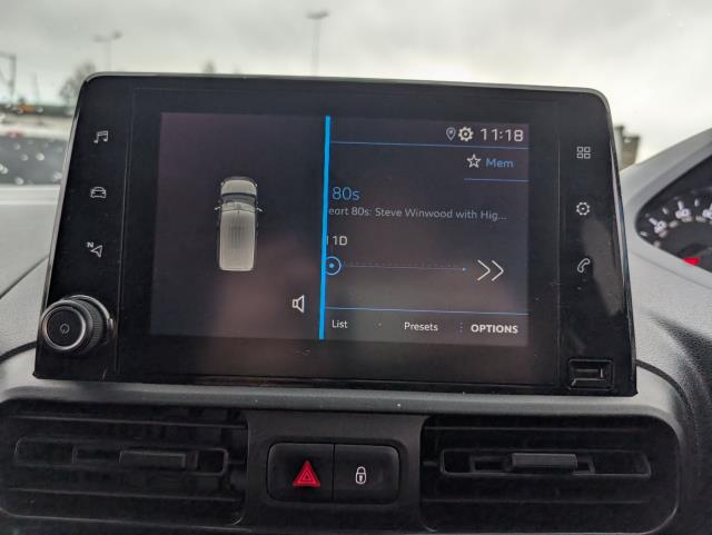 2020 Peugeot Partner 1000 1.5 Bluehdi 100 Professional Van (NV20HCJ) Image 23