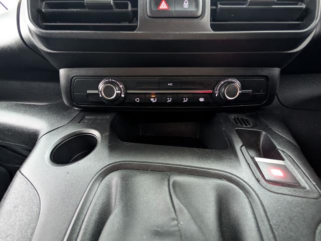 2020 Peugeot Partner 1000 1.5 Bluehdi 100 Professional Van (NV20HCJ) Image 24