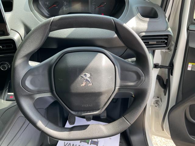 2020 Peugeot Partner 1000 1.5 Bluehdi 100 Professional Van (NV20HDC) Image 17