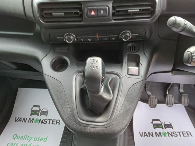 2020 Peugeot Partner 1000 1.5 Bluehdi 100 Professional Van (NV20HHC) Image 28