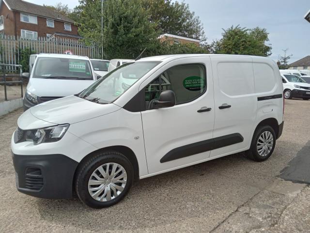 2020 Peugeot Partner 1000 1.5 Bluehdi 100 Professional Van (NV20HHC) Image 6