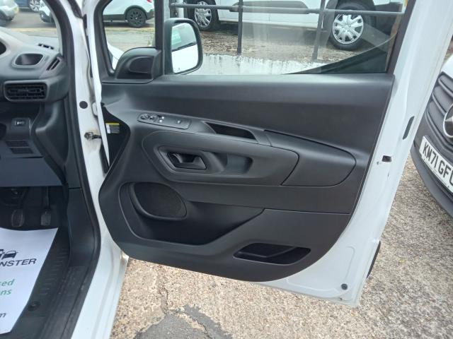 2020 Peugeot Partner 1000 1.5 Bluehdi 100 Professional Van (NV20HHC) Image 24