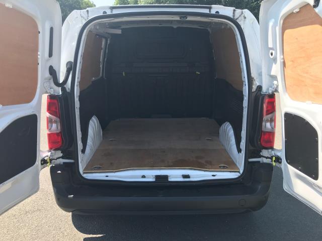 2021 Peugeot Partner 1000 1.5 Bluehdi 100 Professional Van (NV21AUU) Image 9