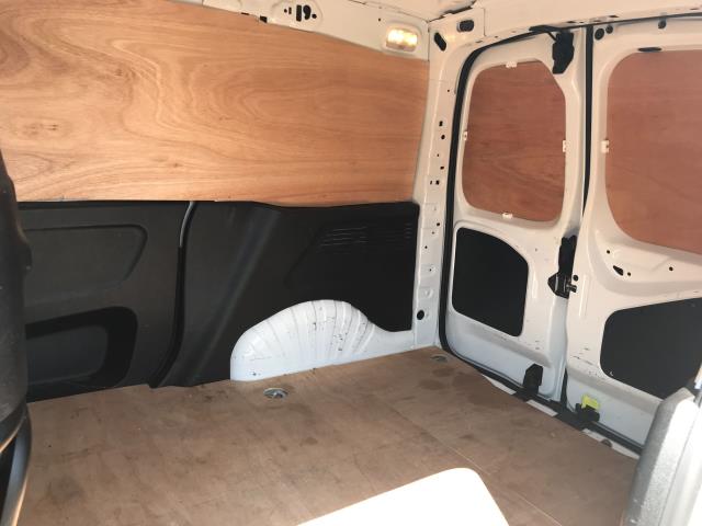 2021 Peugeot Partner 1000 1.5 Bluehdi 100 Professional Van (NV21AUU) Image 6