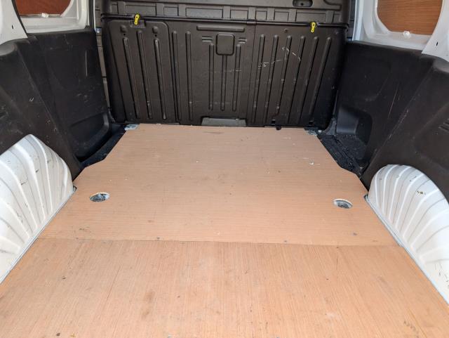 2021 Peugeot Partner 1000 1.5 Bluehdi 100 Professional Van (NV21BHN) Image 12