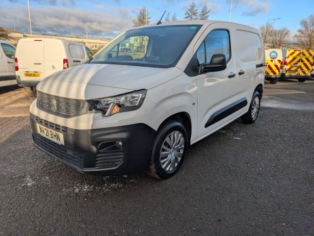 2021 Peugeot Partner 1000 1.5 Bluehdi 100 Professional Van (NV21BHN) Image 4