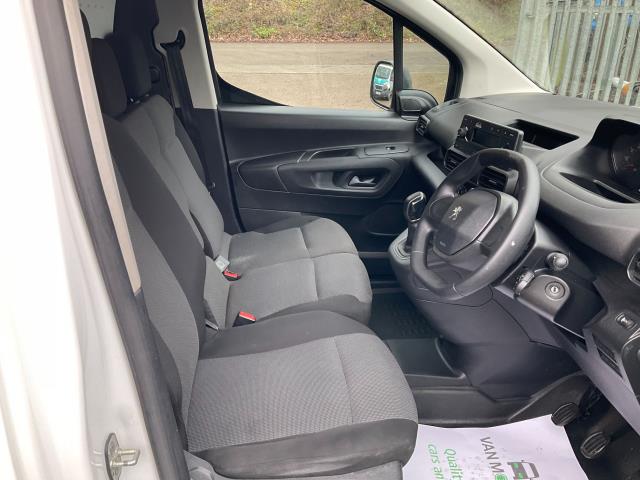 2021 Peugeot Partner 1000 1.5 Bluehdi 100 Grip Van (NV21BLZ) Image 16