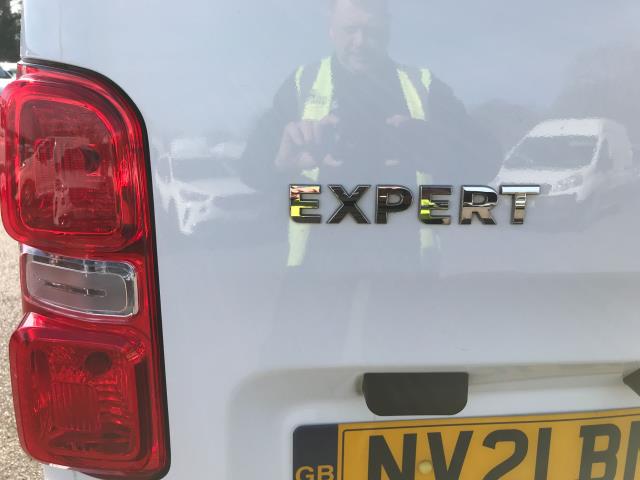 2021 Peugeot Expert 1400 2.0 Bluehdi 120 Professional Van (NV21BNZ) Image 19