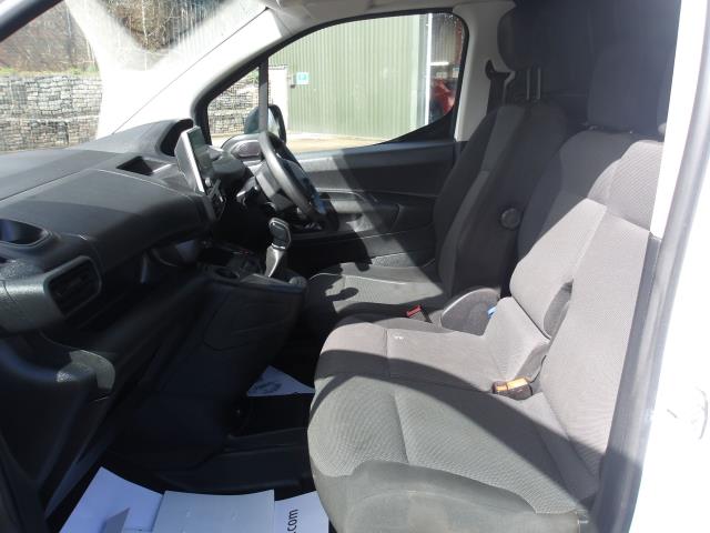 2021 Peugeot Partner 1000 1.5 Bluehdi 100 Professional Van (NV21BYK) Image 13