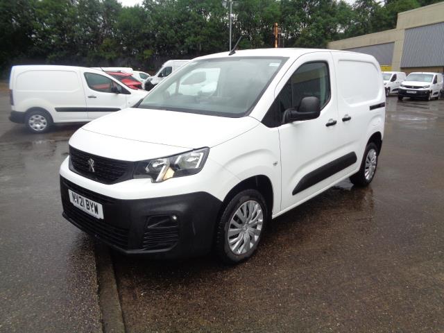 2021 Peugeot Partner 1000 1.5 Bluehdi 100 Professional Van (NV21BYW) Image 3