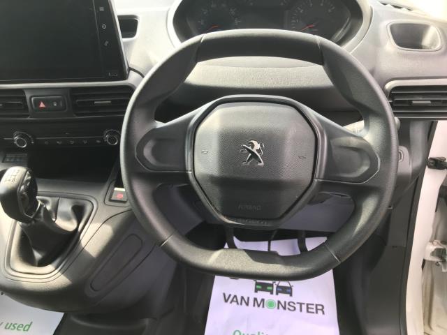 2021 Peugeot Partner 1000 1.5 Bluehdi 100 Professional Van (NV21BZC) Image 22