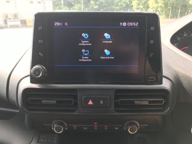 2021 Peugeot Partner 1000 1.5 Bluehdi 100 Professional Van (NV21BZC) Image 25