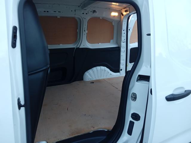 2021 Peugeot Partner 1000 1.5 Bluehdi 100 Professional Van (NV21BZF) Image 15