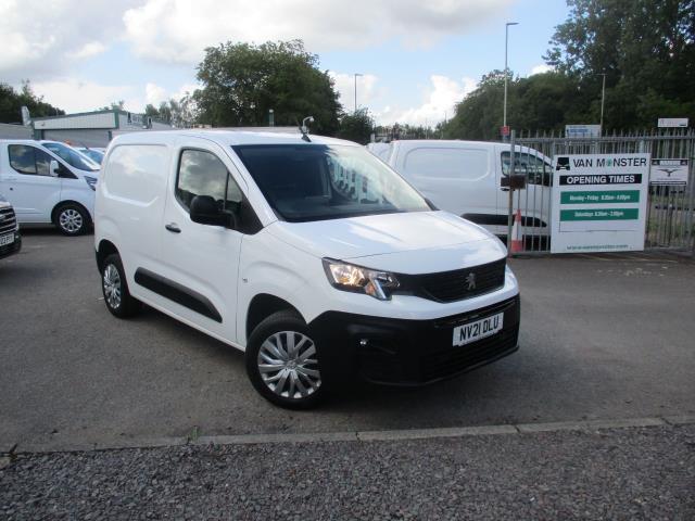 2021 Peugeot Partner STANDARD 1000 1.5 BLUE HDI 100PS PROFESSIONAL (NV21DLU) Image 2