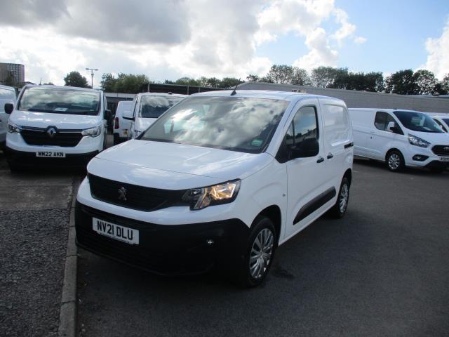 2021 Peugeot Partner STANDARD 1000 1.5 BLUE HDI 100PS PROFESSIONAL (NV21DLU) Image 9