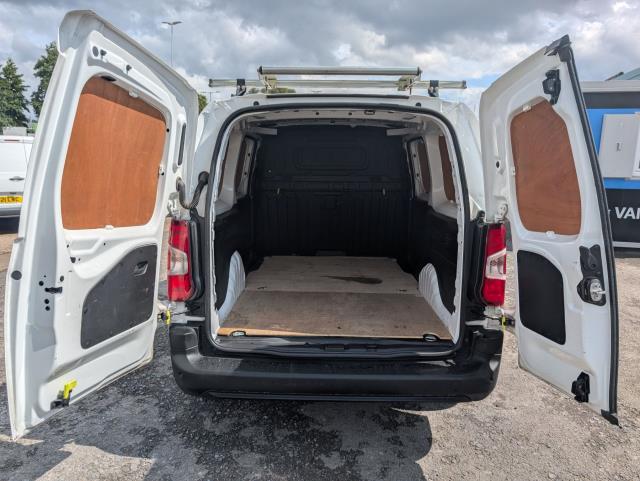 2021 Peugeot Partner 950 1.5 Bluehdi 100 Professional Van (NV21EKN) Image 9