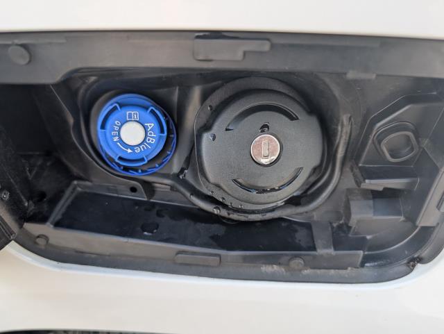 2021 Peugeot Partner 950 1.5 Bluehdi 100 Professional Van (NV21EKN) Image 28
