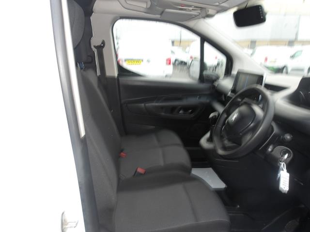 2021 Peugeot Partner 950 1.5 Bluehdi 100 Professional Van      *70mph ltd* (NV21EKP) Image 20