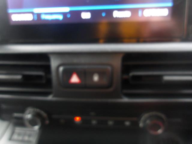 2021 Peugeot Partner 950 1.5 Bluehdi 100 Professional Van      *70mph ltd* (NV21EKP) Image 29