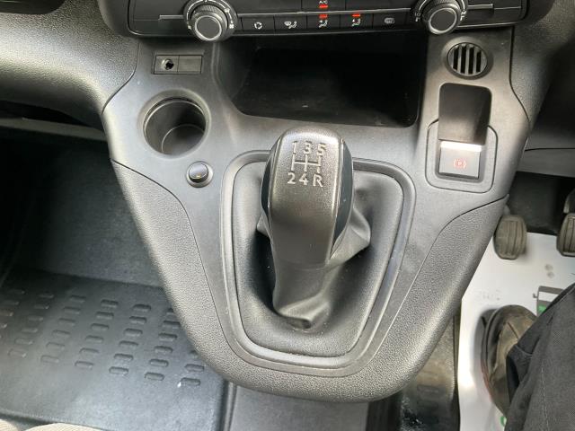 2021 Peugeot Partner 1000 1.5 Bluehdi 100 Professional Van (NV21FCP) Image 27