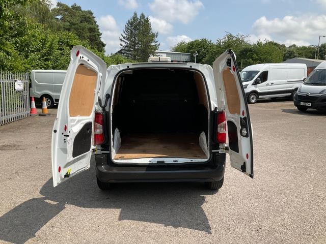 2021 Peugeot Partner 1000 1.5 Bluehdi 100 Professional Van (NV21FCP) Image 12