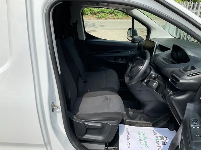 2021 Peugeot Partner 1000 1.5 Bluehdi 100 Professional Van (NV21FCP) Image 16