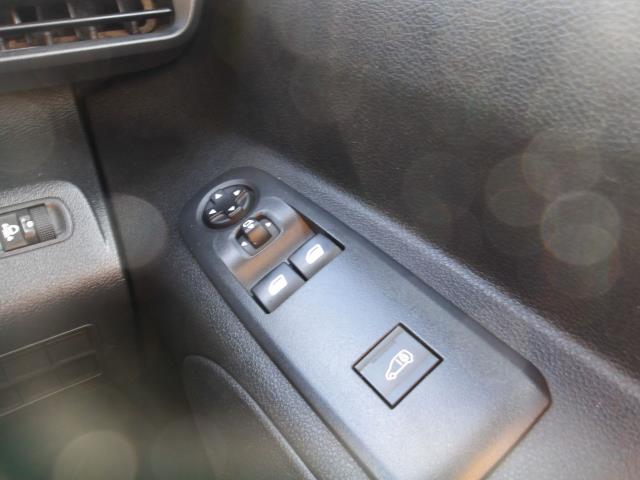2021 Peugeot Partner 1000 1.5 Bluehdi 100 Professional Van (NV21FCU) Image 18