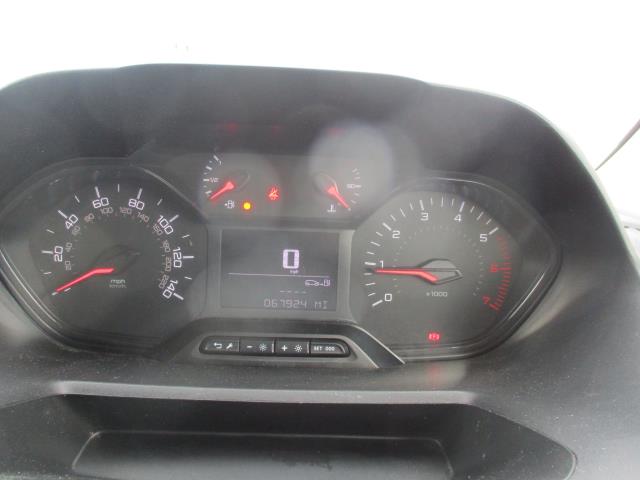 2021 Peugeot Partner 1000 1.5 Bluehdi 100 Professional Van (NV21FLN) Image 14