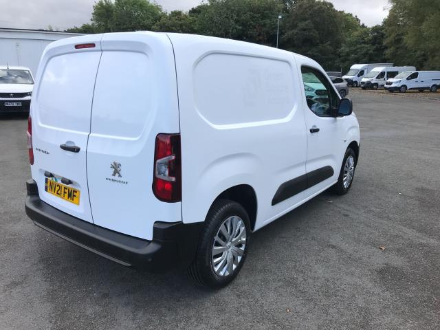 2021 Peugeot Partner 1000 1.5 Bluehdi 100 Professional Van (NV21FMF) Image 11