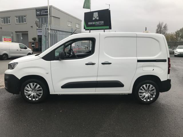 2021 Peugeot Partner L1 1000 1.5BLUE HDI 100PS PROFESSIONAL EURO 6 (NV21FMX) Image 9