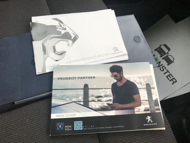 2021 Peugeot Partner L1 1000 1.5BLUE HDI 100PS PROFESSIONAL EURO 6 (NV21FMX) Image 20