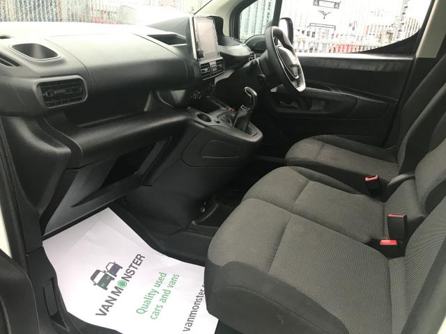 2021 Peugeot Partner L1 1000 1.5BLUE HDI 100PS PROFESSIONAL EURO 6 (NV21FMX) Image 30