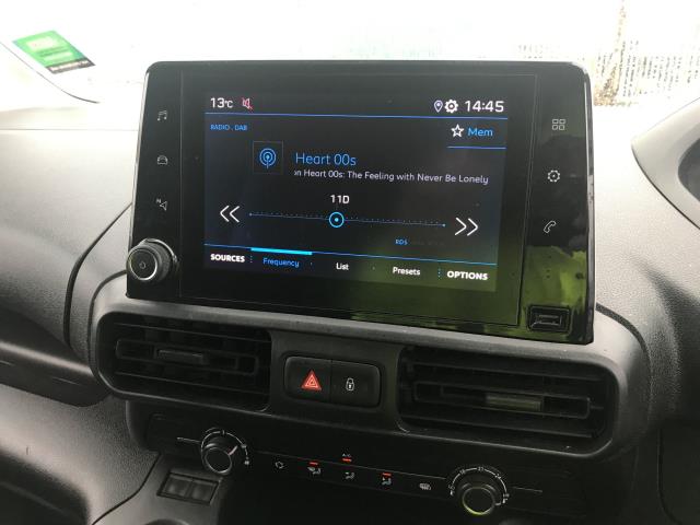 2021 Peugeot Partner L1 1000 1.5BLUE HDI 100PS PROFESSIONAL EURO 6 (NV21FMX) Image 14