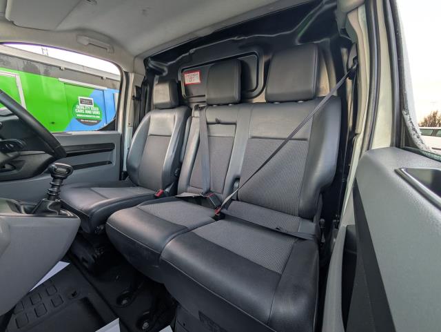 2021 Peugeot Expert 1000 1.5 Bluehdi 100 Professional Van (NV21FRN) Image 15