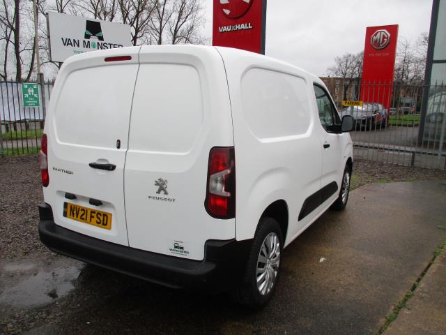 2021 Peugeot Partner 1000 1.5 Bluehdi 100 Professional Van (NV21FSD) Image 4