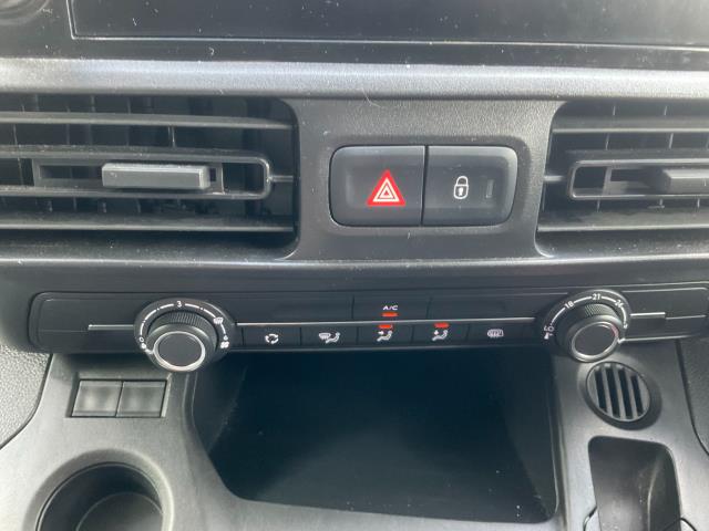 2021 Peugeot Partner 1000 1.5 Bluehdi 100 Professional Van (NV21FUA) Image 25