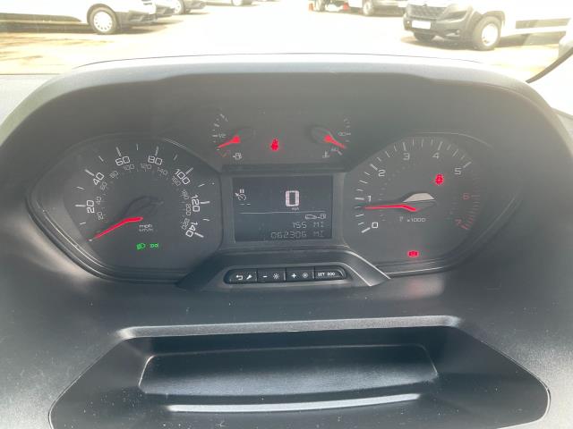 2021 Peugeot Partner 1000 1.5 Bluehdi 100 Professional Van (NV21FUA) Image 18