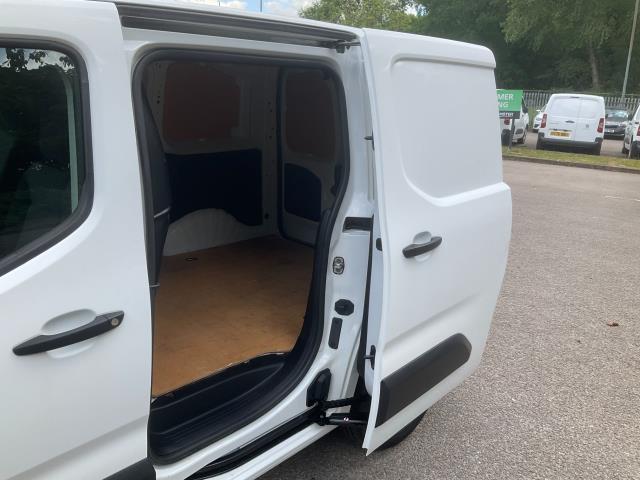 2021 Peugeot Partner 1000 1.5 Bluehdi 100 Professional Van (NV21FUA) Image 8