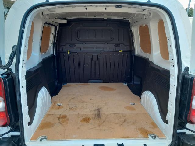 2021 Peugeot Partner 1000 1.5 Bluehdi 100 Professional Van (NV21FUF) Image 15