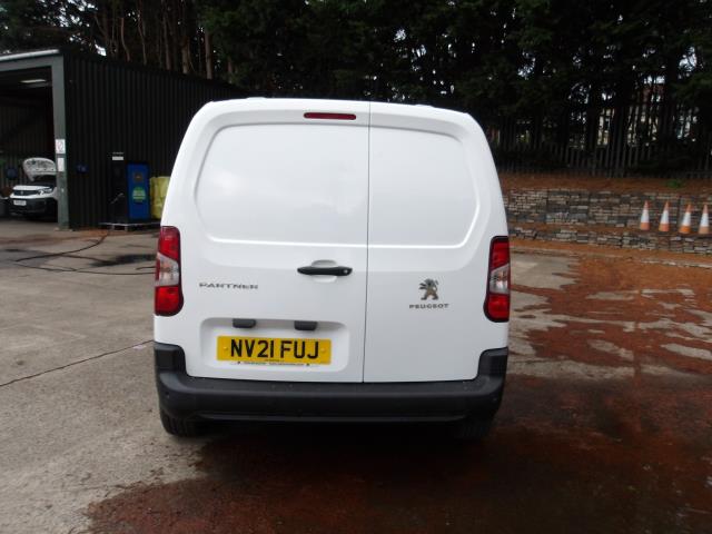 2021 Peugeot Partner 1000 1.5 Bluehdi 100 Professional Van (NV21FUJ) Image 7