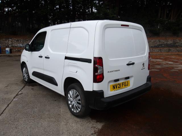 2021 Peugeot Partner 1000 1.5 Bluehdi 100 Professional Van (NV21FUJ) Image 6