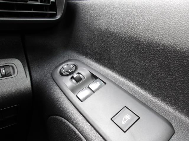 2021 Peugeot Partner 1000 1.5 Bluehdi 100 Professional Van (NV21FUJ) Image 19