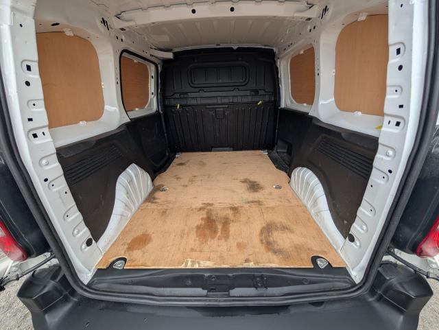 2021 Peugeot Partner 1000 1.5 Bluehdi 100 Professional Van (NV21FUP) Image 17