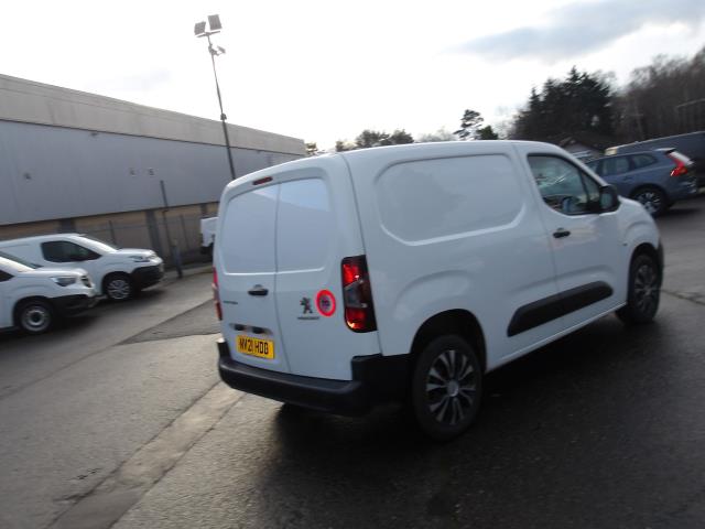 2021 Peugeot Partner 1000 1.5 Bluehdi 100 Professional Van *Limited 70mph* (NV21HDD) Image 9