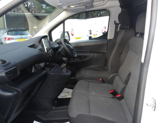 2021 Peugeot Partner 1000 1.5 Bluehdi 100 Professional Van *Limited 70mph* (NV21HDD) Image 21